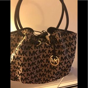 Michael kors bag